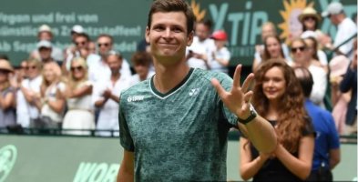 Hubert Hurkacz mistrzem w Halle !